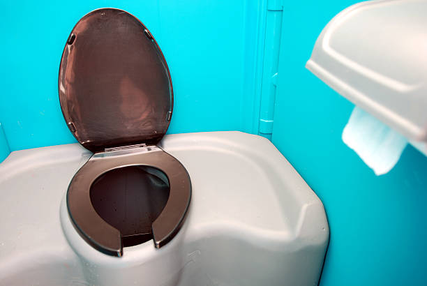Best Porta potty rental near me  in Delcambre, LA